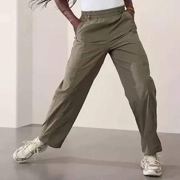 Athleta Pants - NWOT Athleta | Cascade Cargo Wide Leg Pant